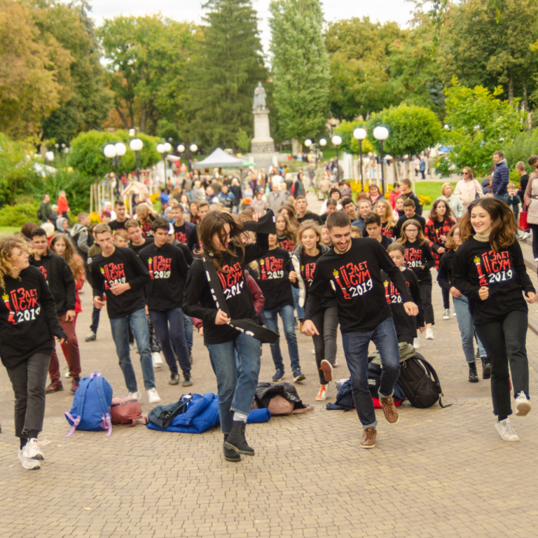 Самовиховання   та творчість